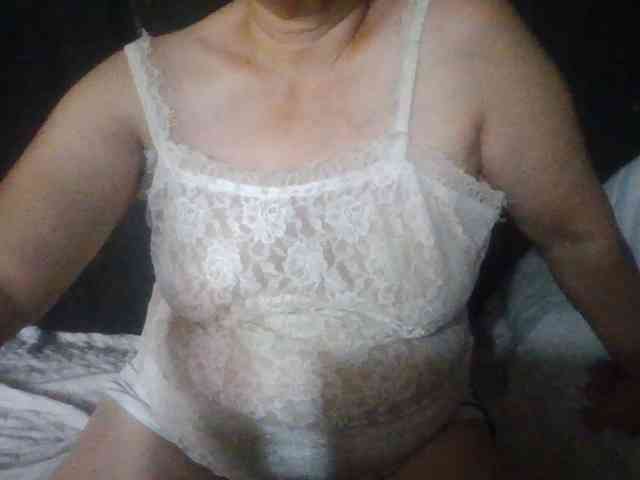 HotSqrt4u webcam