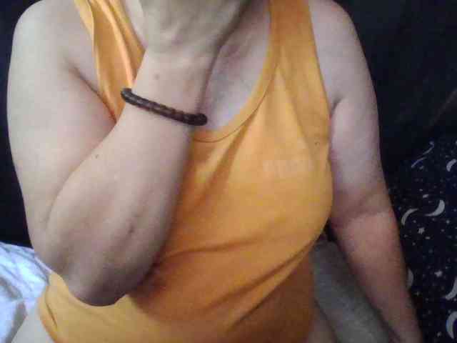 HotSqrt4u webcam