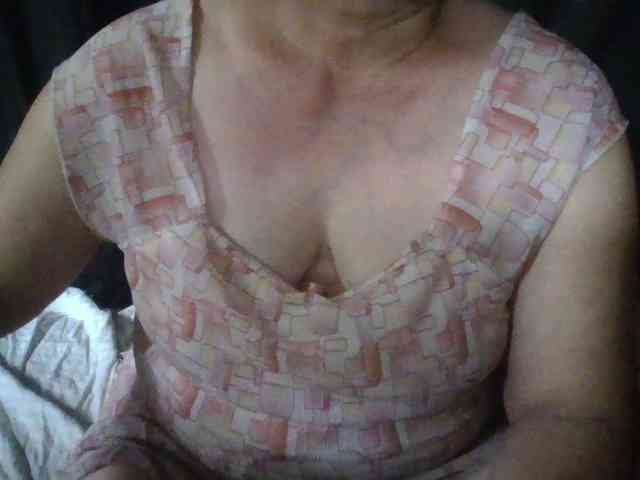 HotSqrt4u webcam