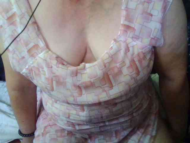 HotSqrt4u webcam