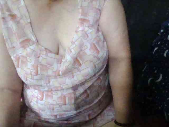 HotSqrt4u webcam