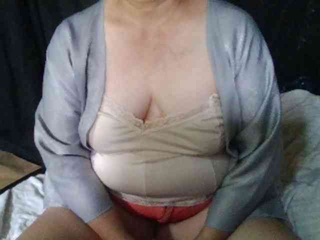 HotSqrt4u webcam