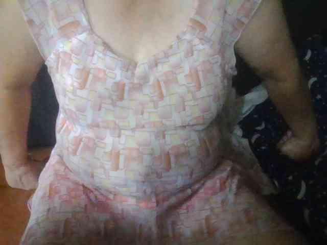 HotSqrt4u webcam