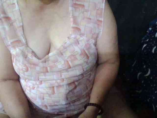 HotSqrt4u webcam