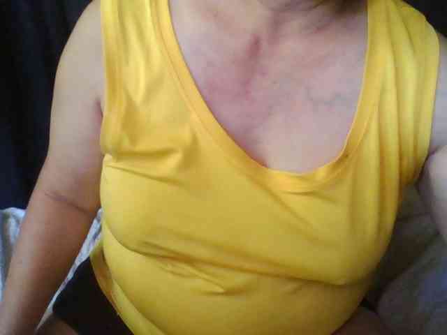HotSqrt4u webcam