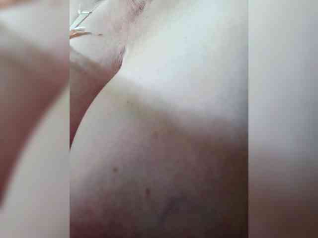 HotSqrt4u webcam