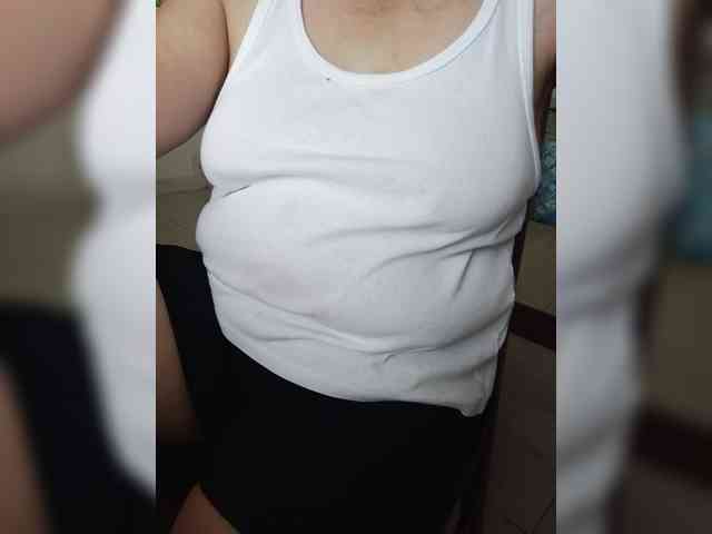 HotSqrt4u webcam