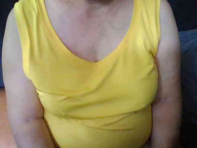 HotSqrt4u webcam