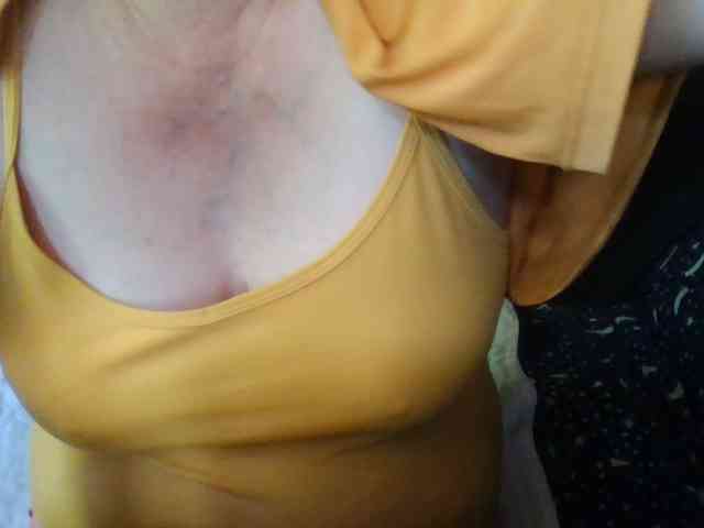 HotSqrt4u Live Webcam on BongaCams
