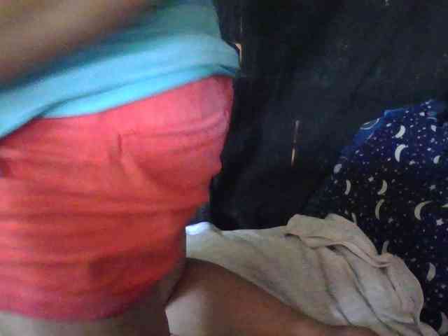 HotSqrt4u webcam