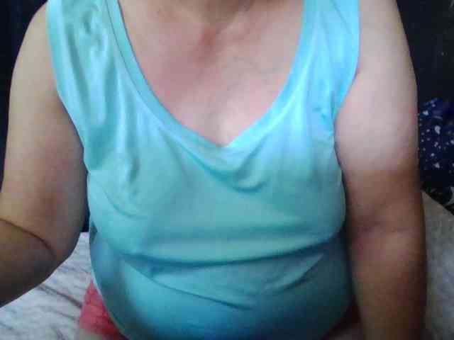HotSqrt4u webcam