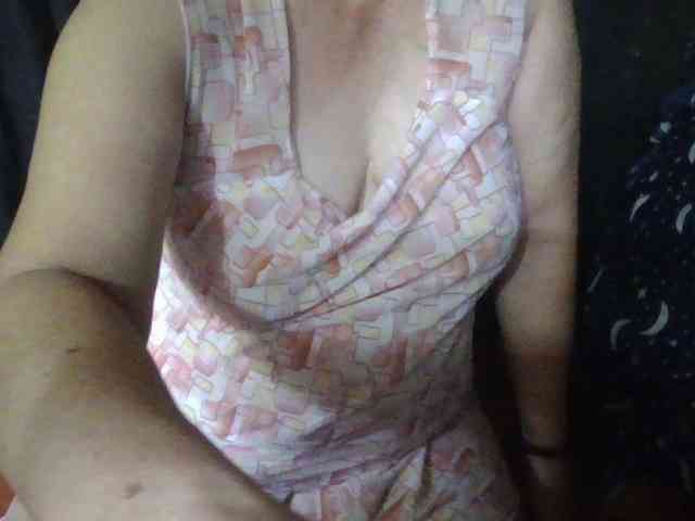 HotSqrt4u webcam