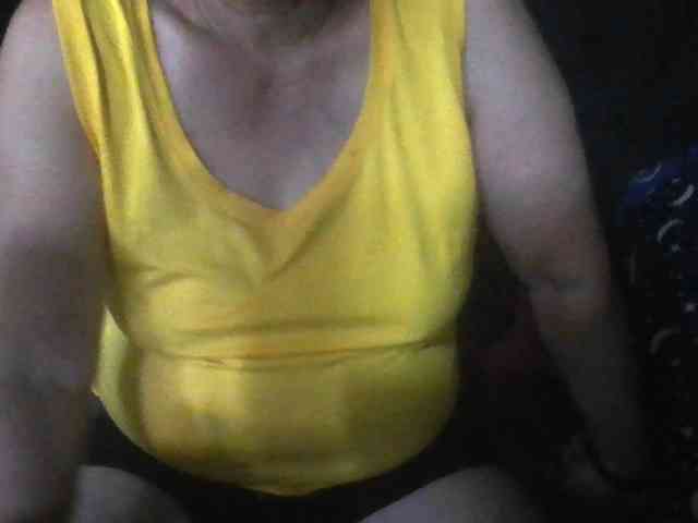 HotSqrt4u webcam
