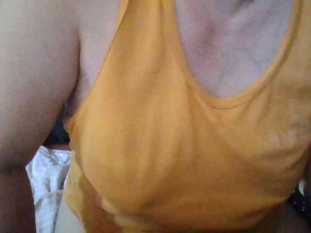HotSqrt4u webcam