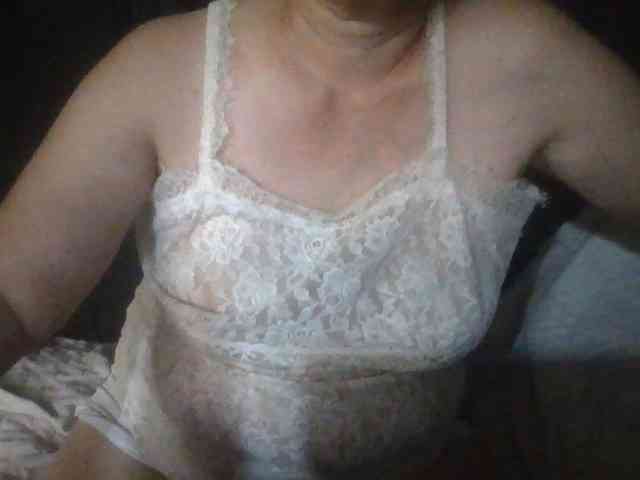 HotSqrt4u webcam