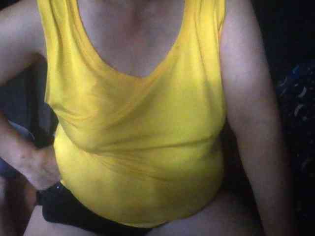 HotSqrt4u webcam