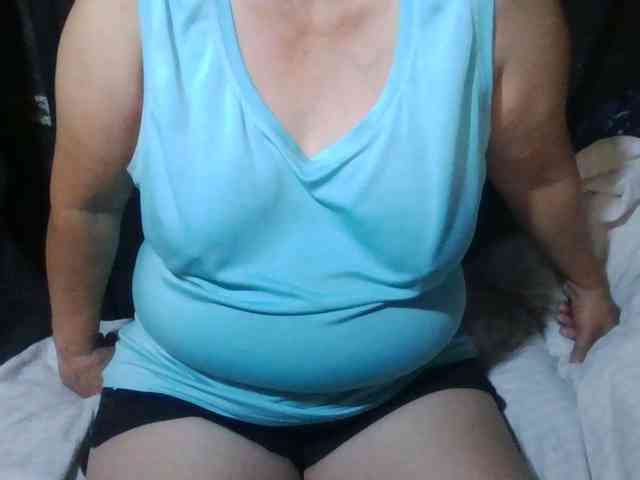 HotSqrt4u webcam