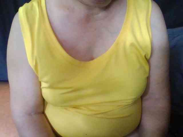 HotSqrt4u webcam