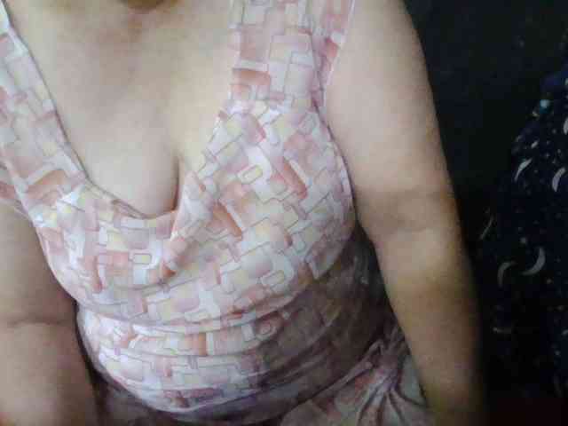 HotSqrt4u webcam