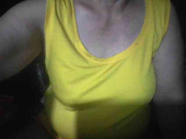 HotSqrt4u webcam
