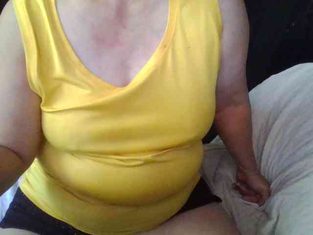 HotSqrt4u webcam