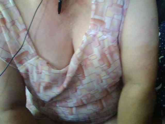 HotSqrt4u webcam