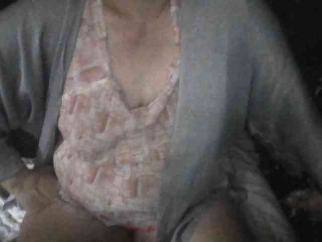HotSqrt4u webcam