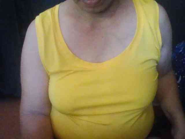 HotSqrt4u webcam