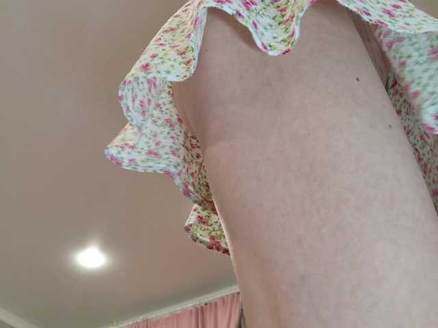 le modèle Visbee est en webcam porno dans un show sur le site bongacams, il possède les tags suivants: White/Caucasian,Blonde,Shaved