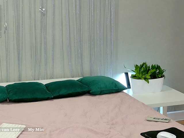 -My-Girl- live webcam show