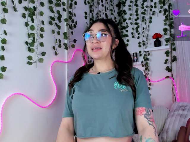 Samii-Evans live cam on BongaCams