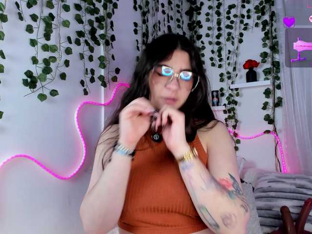 Samii-Evans live cam on BongaCams