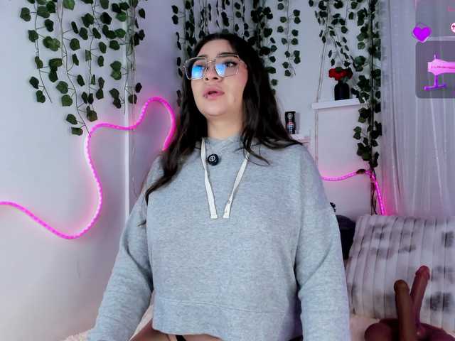 Samii-Evans live cam on BongaCams
