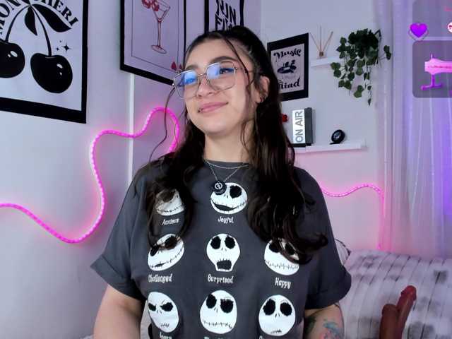 Samii-Evans live cam on BongaCams