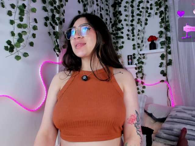 Samii-Evans live cam on BongaCams