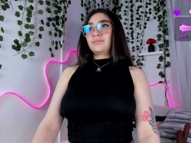Samii-Evans live cam on BongaCams