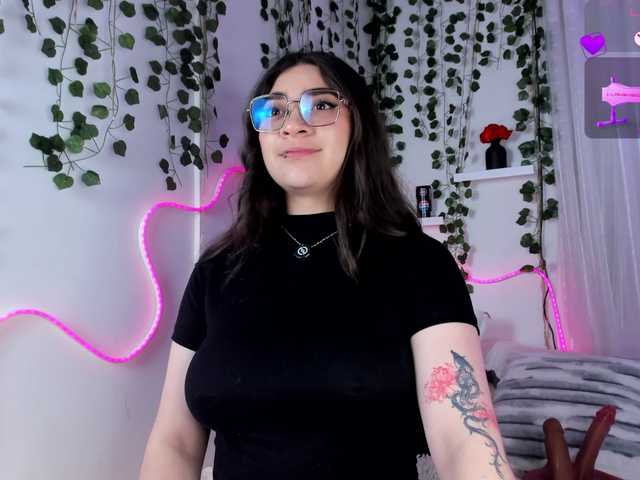 Samii-Evans live cam on BongaCams