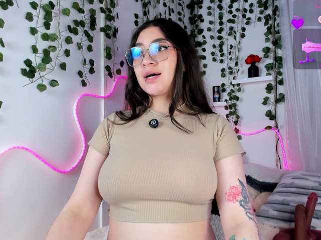 Samii-Evans live cam on BongaCams