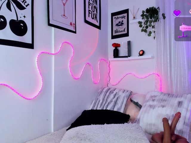Samii-Evans live cam on BongaCams