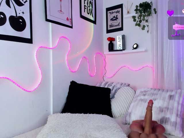 Samii-Evans live cam on BongaCams