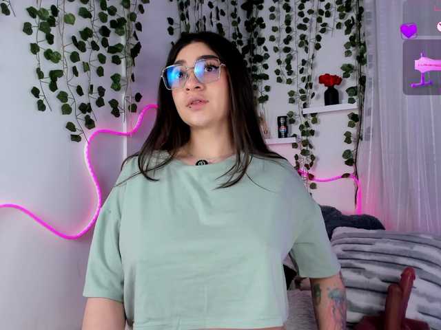 Samii-Evans live cam on BongaCams