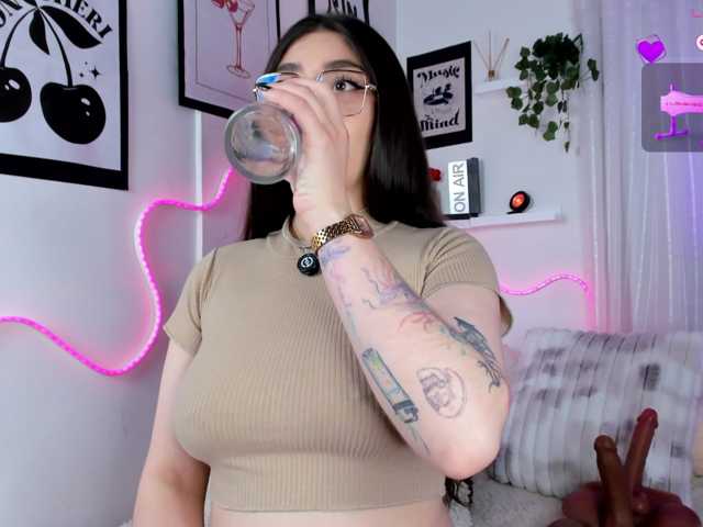 Samii-Evans live cam on BongaCams