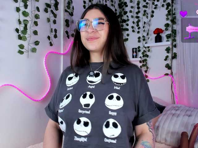 Samii-Evans live cam on BongaCams