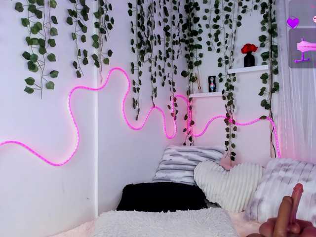 Samii-Evans live cam on BongaCams