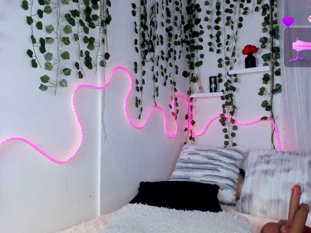 Samii-Evans live cam on BongaCams