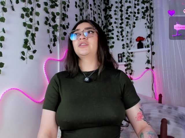 Samii-Evans live cam on BongaCams