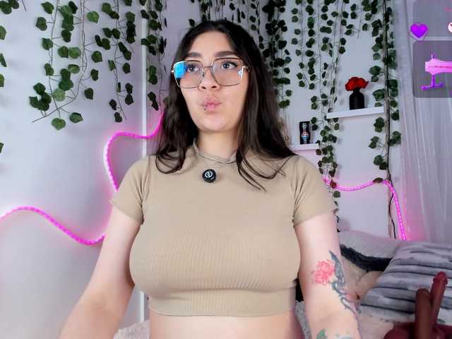 Samii-Evans live cam on BongaCams