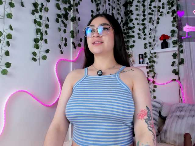 Samii-Evans live cam on BongaCams