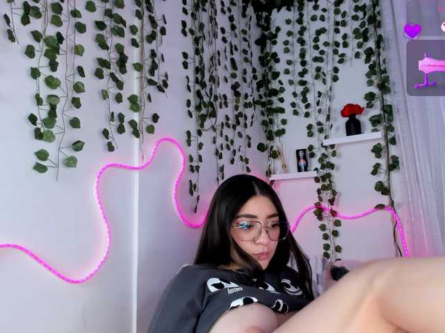 Samii-Evans live cam on BongaCams