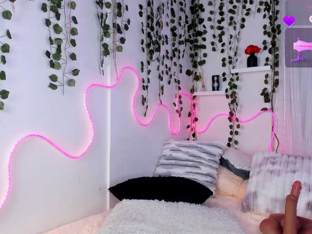 Samii-Evans live cam on BongaCams
